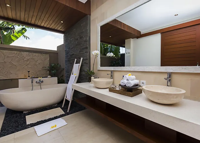 Villa Alosta Luxury Private *